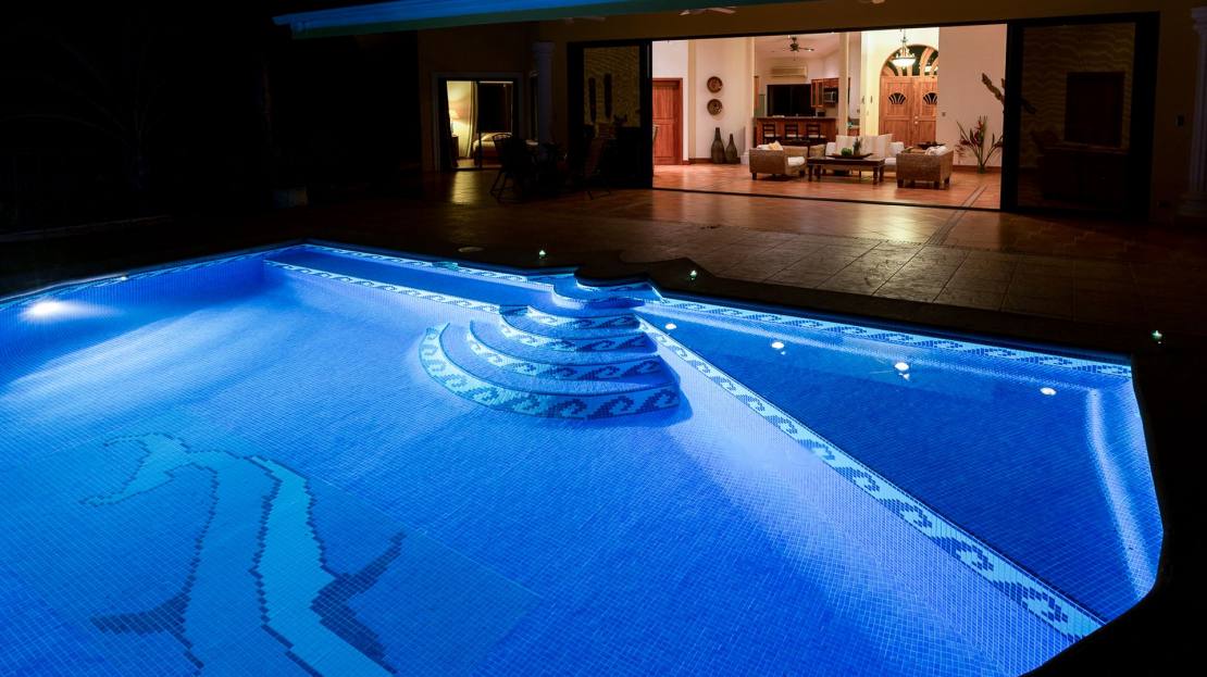 Villa 3_Pool at Night